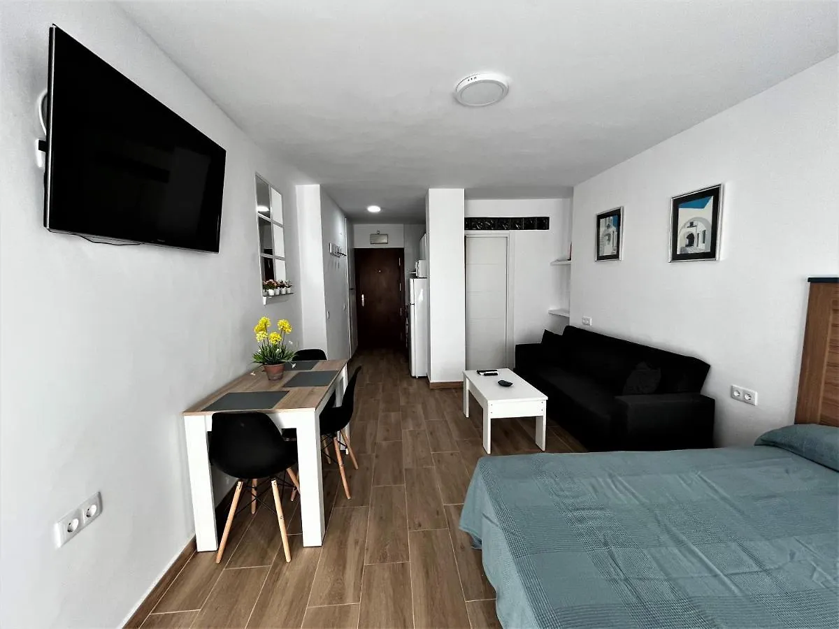 Ver7 - Estudio, Wifi, Fire Stick Amazon, Terraza, Vistas Al Mar, Piscina Torremolinos