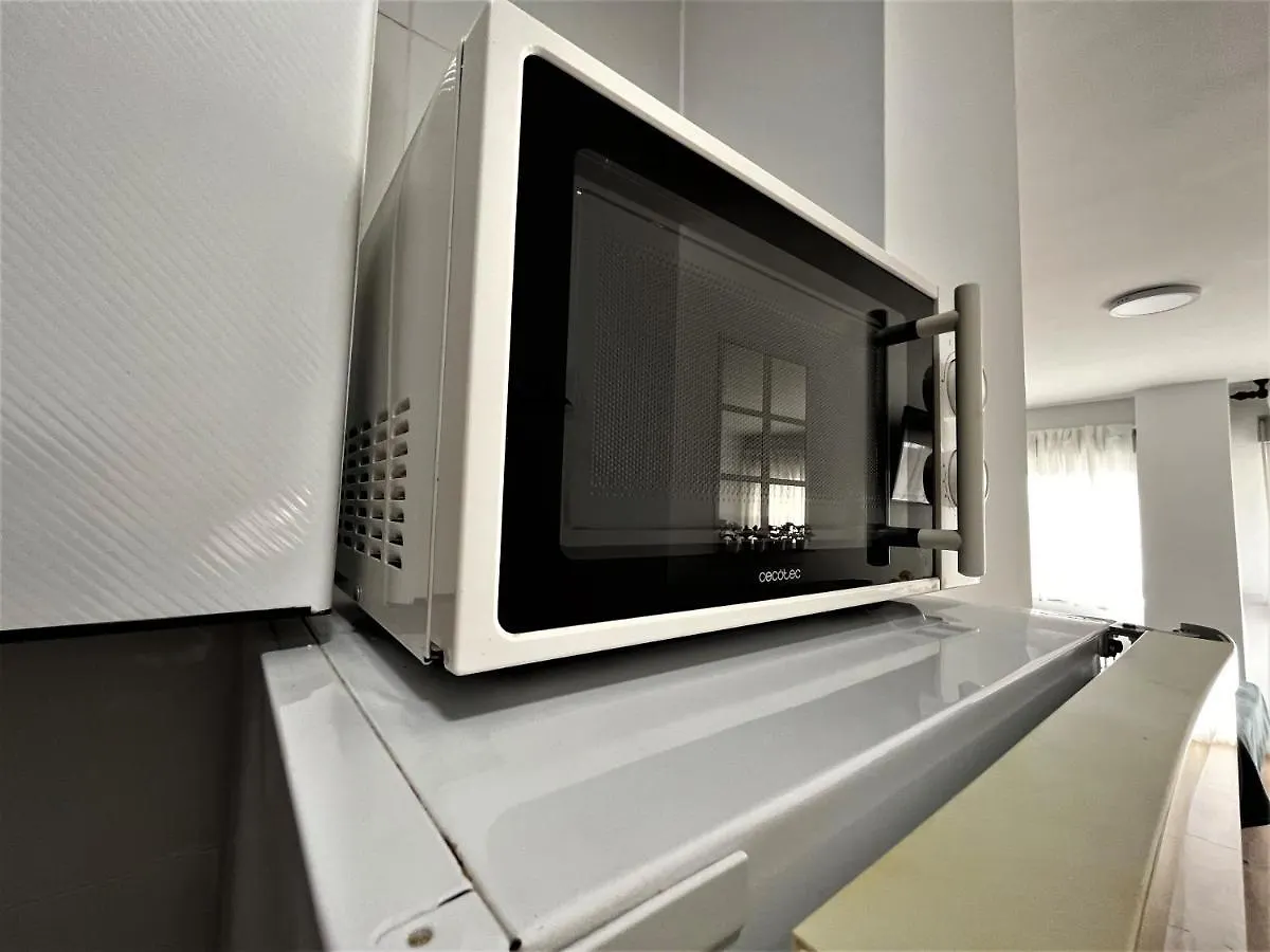 Apartamento Ver7 - Estudio, Wifi, Fire Stick Amazon, Terraza, Vistas Al Mar, Piscina Torremolinos España